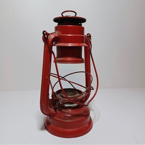 VTG Winged Wheel Lantern Red Made in Japan Kerosene Oil Lamp No. 400 - Picture 4 of 9